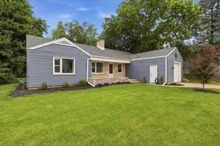 187 W Oak Grove St, Juneau, WI 53039 - Photo 28