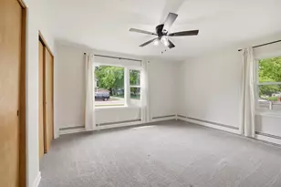 187 W Oak Grove St, Juneau, WI 53039 - Photo 12