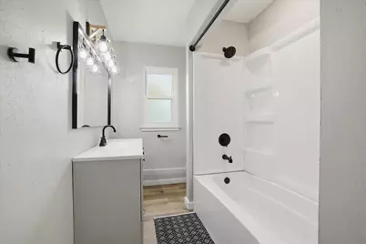 187 W Oak Grove St, Juneau, WI 53039 - Photo 14