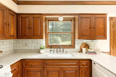 S67W24425  Skyline Ave, Vernon, WI 53189 - Photo 10