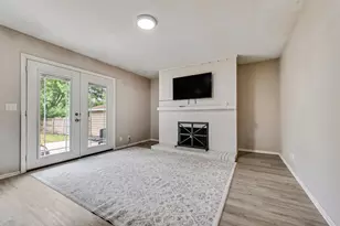 9060 N 86th St, Milwaukee, WI 53224 - Photo 22