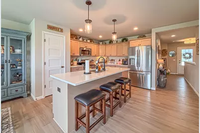 957  Elderberry Rd, Oconomowoc, WI 53066 - Photo 10