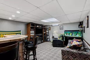 241 Crestwood Dr, Sheboygan Falls, WI 53085 - Photo 18