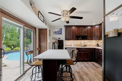 241  Crestwood Dr, Sheboygan Falls, WI 53085 - Photo 4