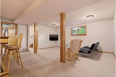 1610  Cliffview Dr, Holmen, WI 54636 - Photo 18