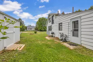 618 Pinehurst Ct, Sheboygan Falls, WI 53085 - Photo 20
