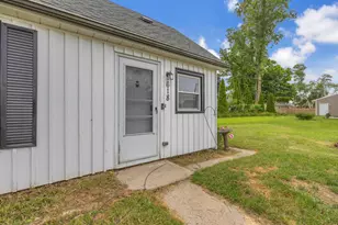 618 Pinehurst Ct, Sheboygan Falls, WI 53085 - Photo 22