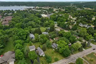 320 Curtis St, Lake Geneva, WI 53147 - Photo 38