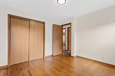 4722 N 49th St #4724, Milwaukee, WI 53218 - Photo 8