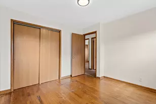 4722 N 49th St, Milwaukee, WI 53218 - Photo 8