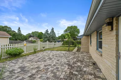 3028  Valley Forge St, Racine, WI 53404 - Photo 16