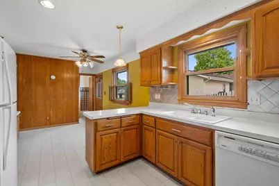 3028  Valley Forge St, Racine, WI 53404 - Photo 50