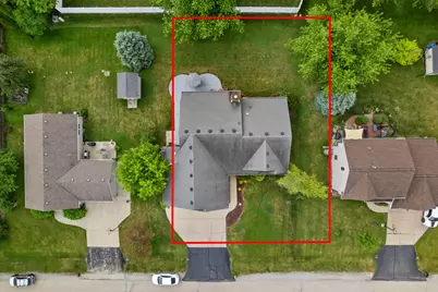 2525  Antoinette Trl, Racine, WI 53402 - Photo 6