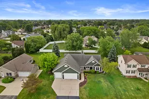 2525 Antoinette Trail, Racine, WI 53402 - Photo 4