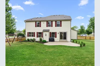 550  Lambert Dr, Slinger, WI 53086 - Photo 2