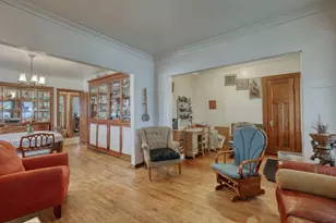 1251 S 30th St, Milwaukee, WI 53215 - Photo 8