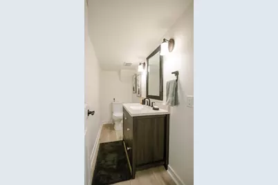 2126 N Emmertsen Rd, Racine, WI 53406 - Photo 36