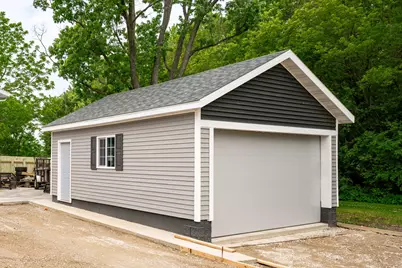 2126 N Emmertsen Rd, Racine, WI 53406 - Photo 46