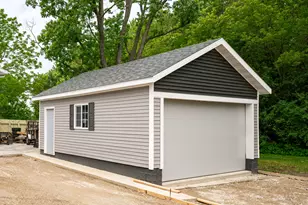 2126 N Emmertsen Rd, Racine, WI 53406 - Photo 46