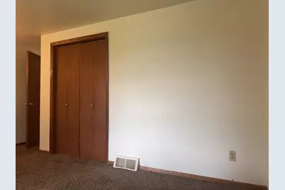 418  Beloit St #5, Walworth, WI 53184 - Photo 14