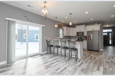 106  Phantom Lake Ct, Mukwonago, WI 53149 - Photo 24