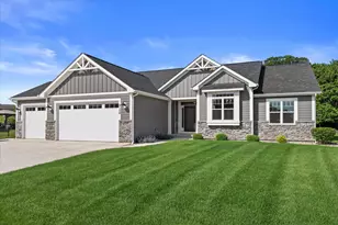 9154 Creekside Cir, Pleasant Prairie, WI 53158 - Photo 52