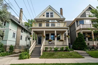 1550 E Irving Pl, Milwaukee, WI 53202 - Photo 1