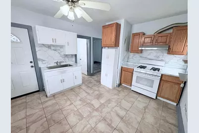 1203 W Oklahoma Ave, Milwaukee, WI 53215 - Photo 12