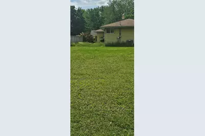 3409  N 11th St, Sheboygan, WI 53083 - Photo 4