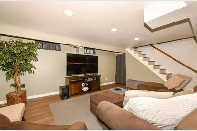 1715 W Salem St, Milwaukee, WI 53221 - Photo 22