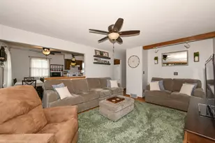1715 W Salem St, Milwaukee, WI 53221 - Photo 6
