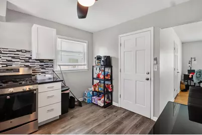 5024 N 84th St #5026, Milwaukee, WI 53225 - Photo 8