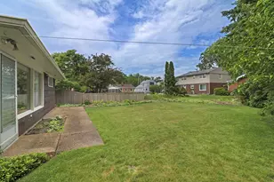 2116 37th St, Kenosha, WI 53140 - Photo 30