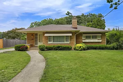 2116  37th St, Kenosha, WI 53140 - Photo 2