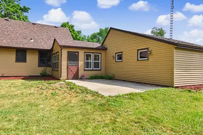 457 W 5th St, Oconomowoc, WI 53066 - Photo 30