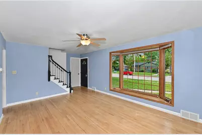 457 W 5th St, Oconomowoc, WI 53066 - Photo 4