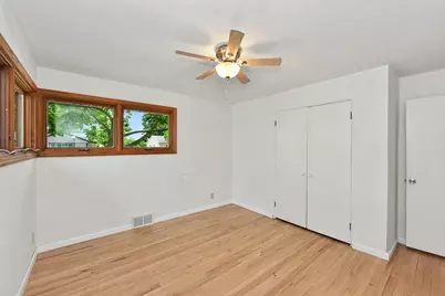 457 W 5th St, Oconomowoc, WI 53066 - Photo 14