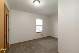 6824 W Mill Rd, Milwaukee, WI 53218 - Photo 12