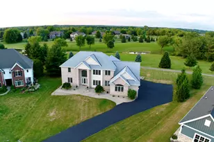 W4744 Briar Dr, Lafayette, WI 53121 - Photo 4