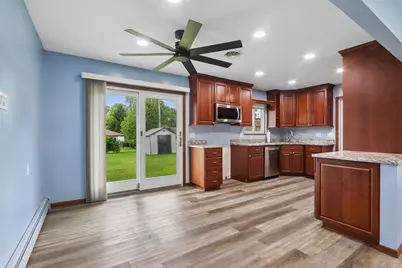 N91W17573  Saint Regis St, Menomonee Falls, WI 53051 - Photo 12