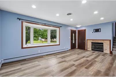 N91W17573  Saint Regis St, Menomonee Falls, WI 53051 - Photo 8
