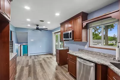 N91W17573  Saint Regis St, Menomonee Falls, WI 53051 - Photo 16