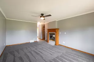 N8620 Garfield Rd, Holland, WI 54636 - Photo 8