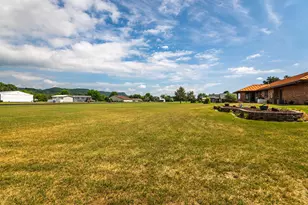 N8620 Garfield Rd, Holland, WI 54636 - Photo 24