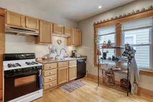2017 N 48th St, Milwaukee, WI 53208 - Photo 10