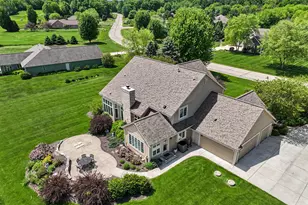 224 Crooked Stick Pass, North Prairie, WI 53153 - Photo 4
