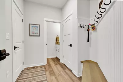 S54W25469  Pebble Brook Ct, Waukesha, WI 53189 - Photo 20