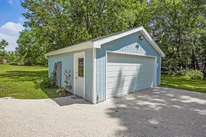224  Plank Rd, Mukwonago, WI 53149 - Photo 24