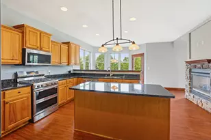 750 Pinehurst Dr, Mukwonago, WI 53149 - Photo 10