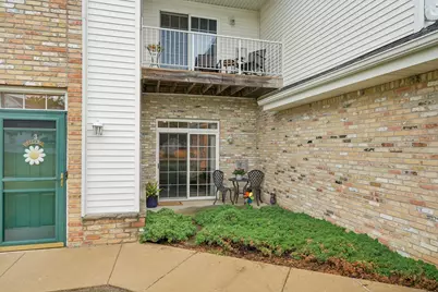 4237  Taylor Hbr #3, Racine, WI 53403 - Photo 2